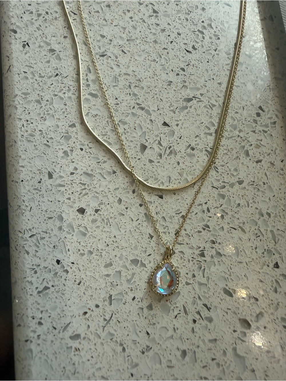 Kendra Scott Gold Layered Necklace with Iridescent Teardrop